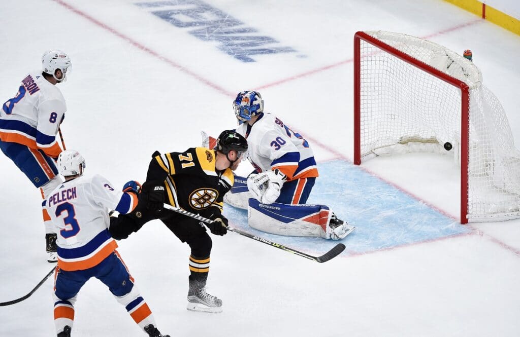 NHL: Bruins vs. Islanders