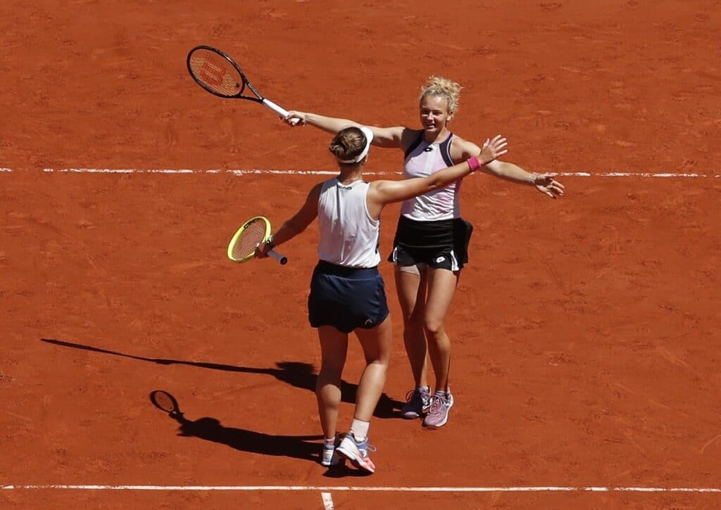 Krejčíková, Siniaková