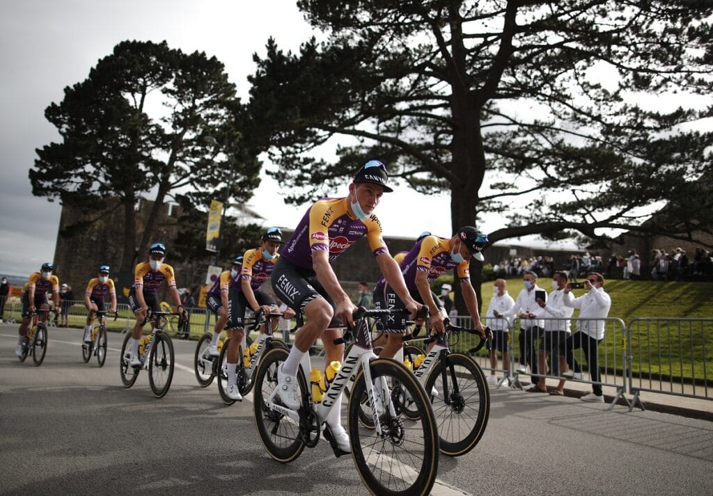 Prezentace týmů na Tour de France