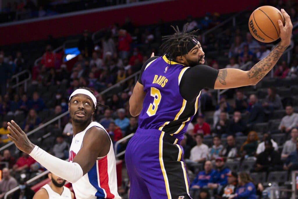 NBA: Pistons vs. Lakers