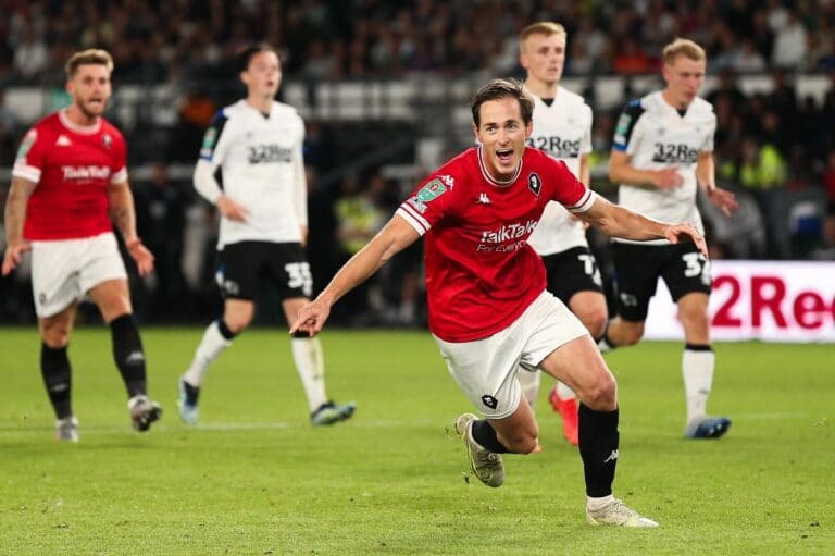 Tipy na sázení: DAGENHAM vs. SALFORD CITY