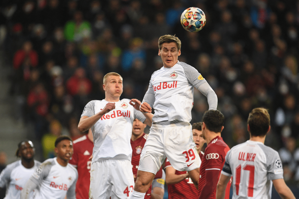 Salzburg v Bayern