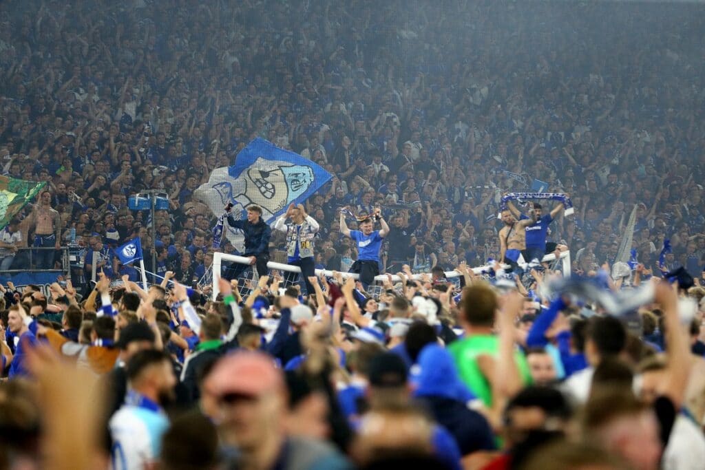 Schalke slaví postup do Bundesligy