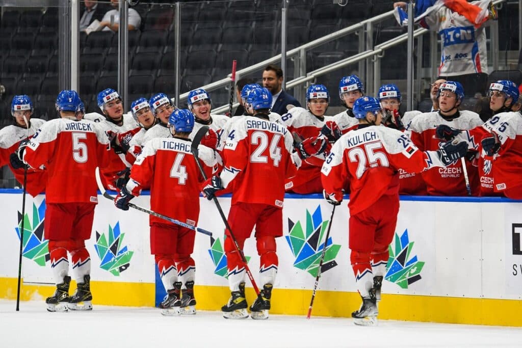 IIHF Juniors - USA vs. Česko