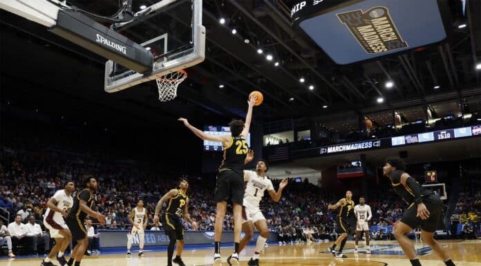 Australský basketbal pod palbou. Tamní ligu žen má hrát biologický muž