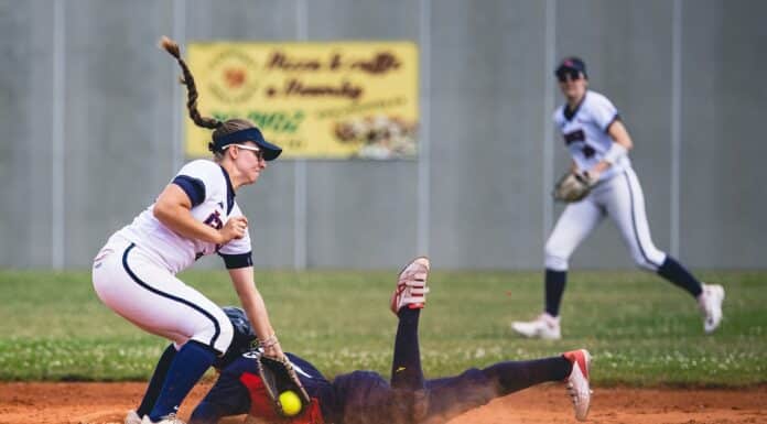 Softbalistky čelily světové elitě. Pomohly jim bitvy proti mužům